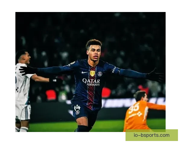 巴黎圣日耳曼官方宣布签下法甲助攻王杜埃增强锋线实力