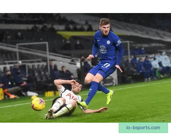 洛里免签加盟洛杉矶FC仍展现稳健扑救实力